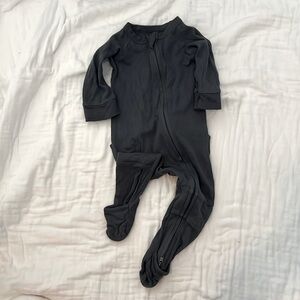 Goumi Footie Zip Up